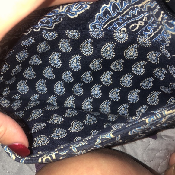 Vera Bradley Crossbody - Picture 2 of 5